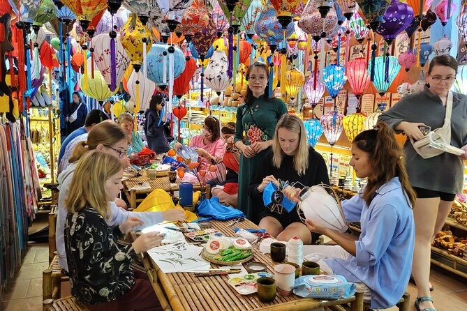 Hoi An Lantern Making & Tra Que Farming Experience